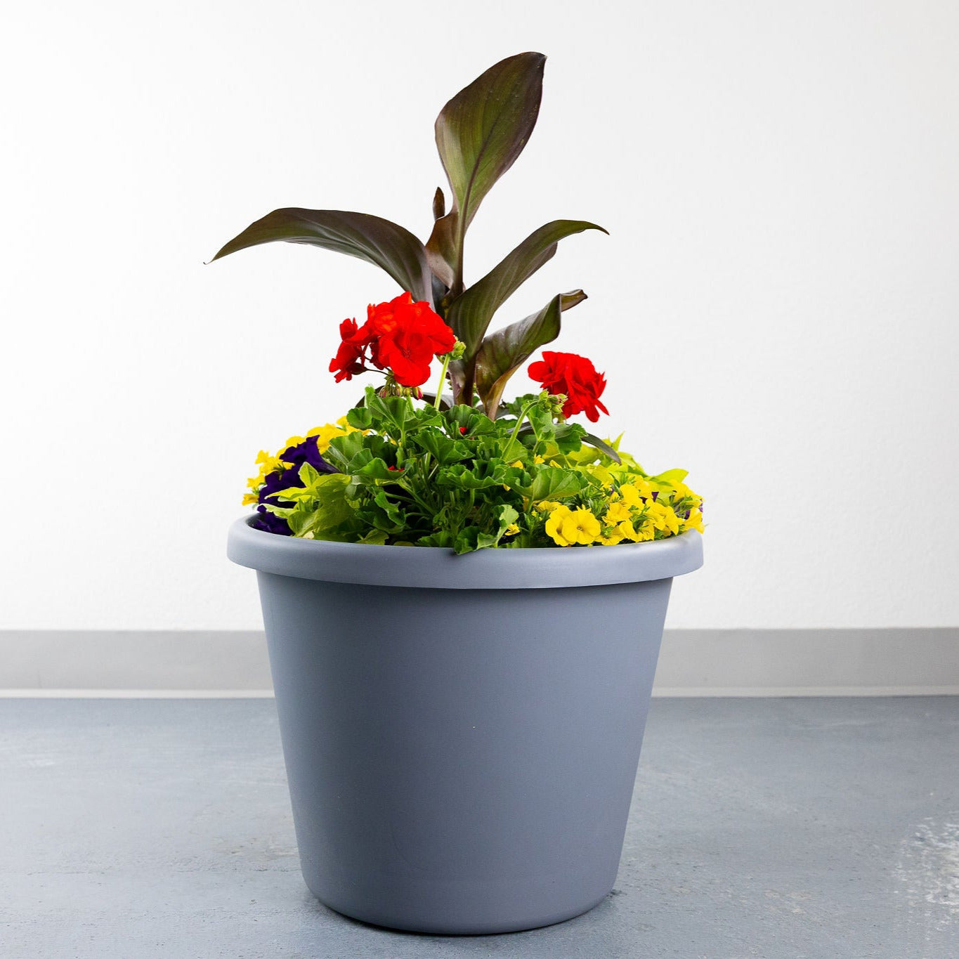 DIY- Patio Pot- Summer Pop