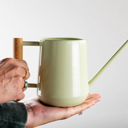 Indoor Watering Can – Green, 0.7L (Alloy Steel)